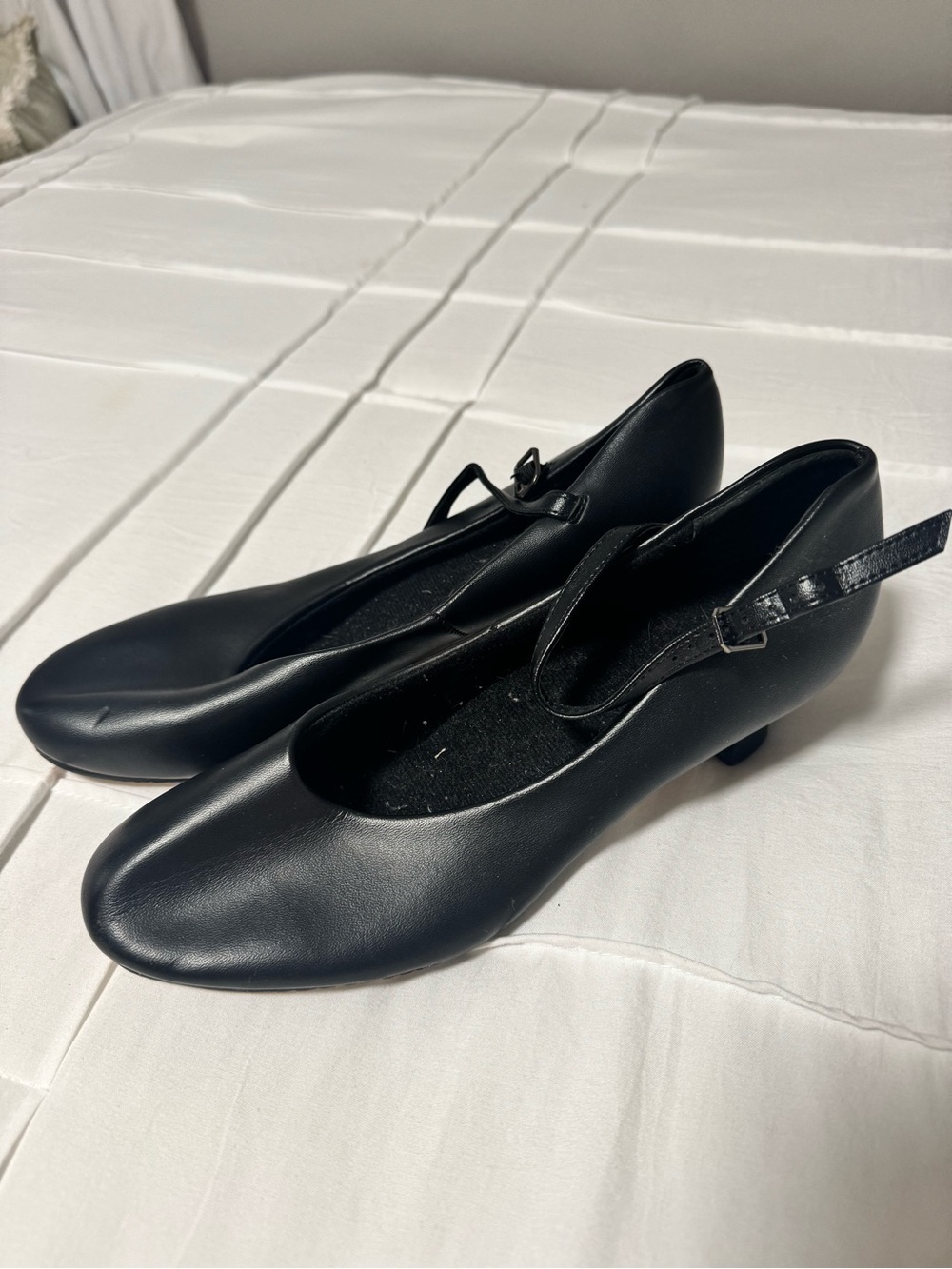 balera Character Dance 1.5in Heels Black (worn for a singular dance)